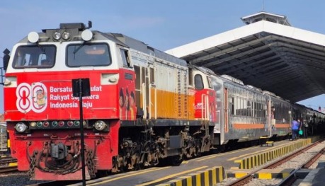 Rayakan HUT RI, KAI Tawarkan Promo dan Livery Khusus