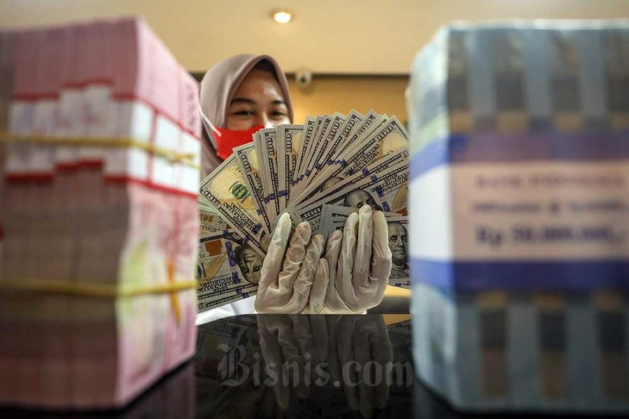 Kurs Dollar-Rupiah Hari Ini: Cek Nilai Tukar di BCA, BNI, BRI, dan Mandiri – Selasa, 29 April 2025