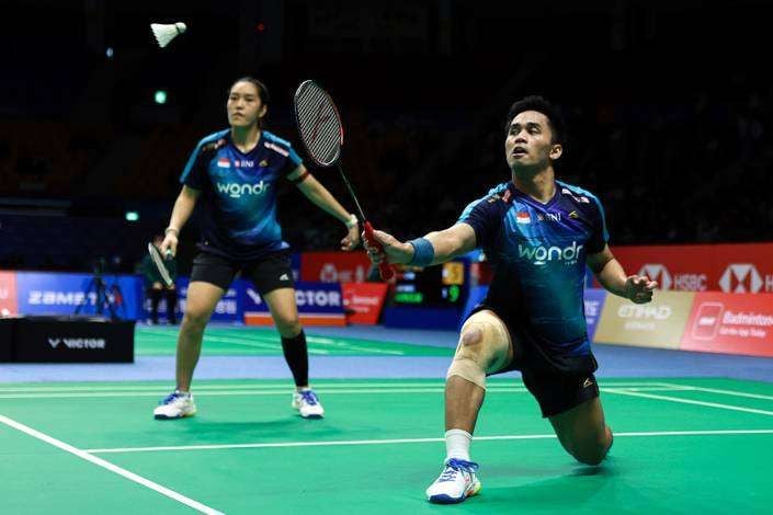 Amri/Nita Tembus Babak Kedua Hylo Open 2025 dengan Performa Memukau