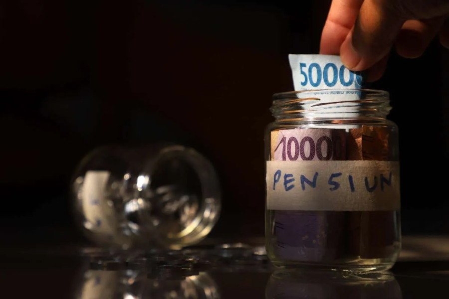 OJK Dorong Manajer Investasi Perkuat Akses Dana Pensiun