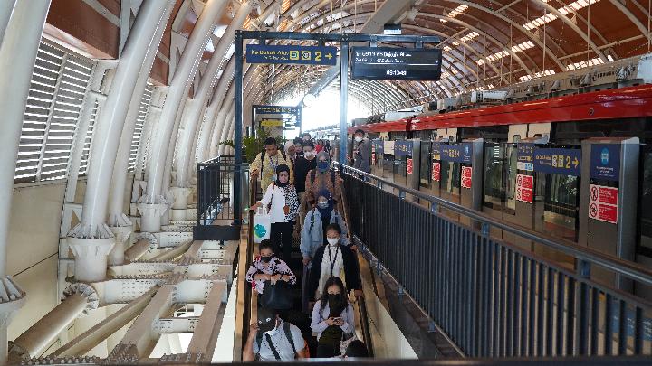 Kebijakan ASN Wajib Naik Transportasi Umum Dongkrak Penumpang KAI