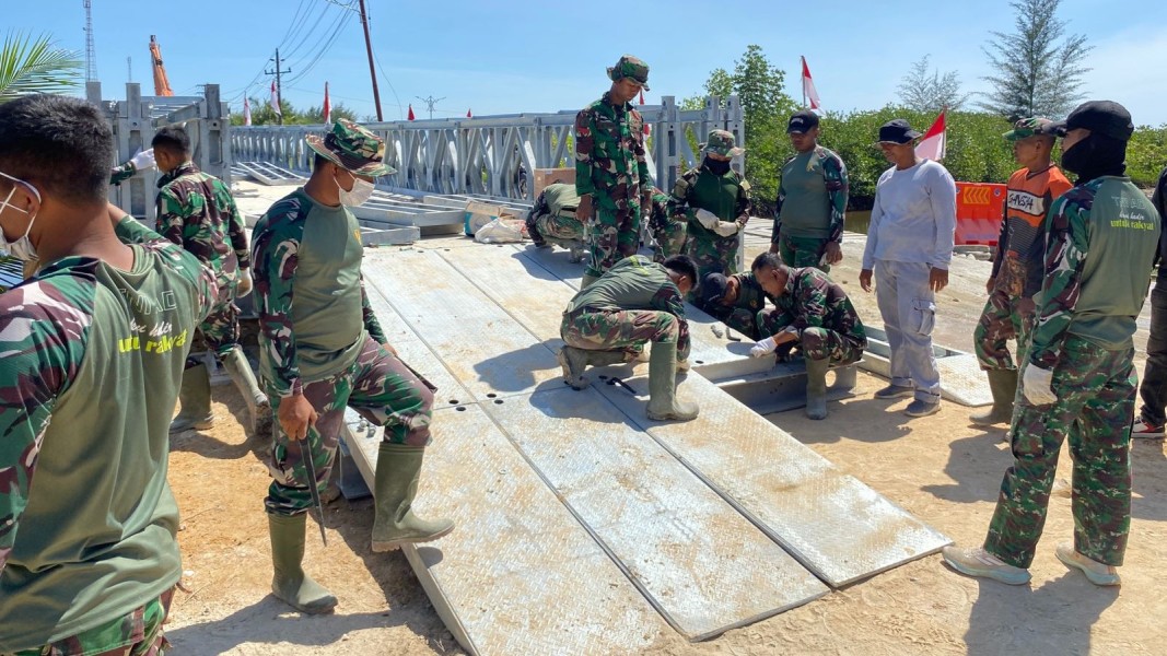 TNI Tangguh Bangun Jembatan Strategis di Aceh Perkuat Infrastruktur Nasional