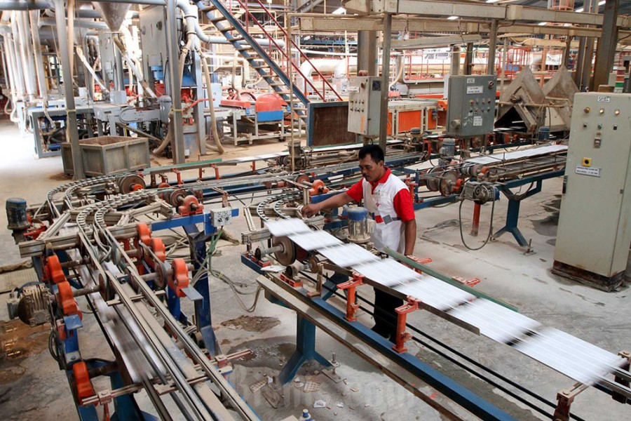Industri Keramik Siap Ngebut 2026, Produksi Tembus 537 Juta Meter Persegi