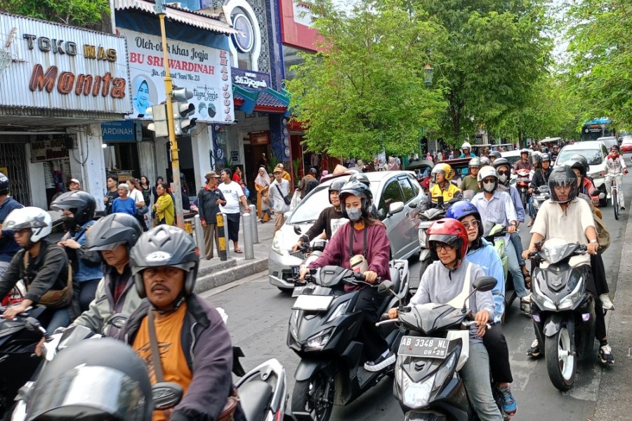 Pustral UGM Soroti Maraknya Transportasi Umum Ilegal di Yogyakarta