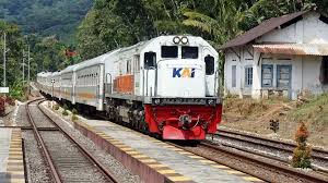 Operasional Kereta Api Jakarta Kembali Normal KAI Pastikan Perjalanan Aman Lancar