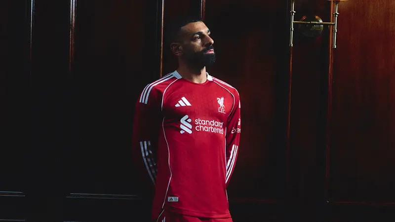 Liverpool Resmi Umumkan Kemitraan 10 Tahun dengan Adidas