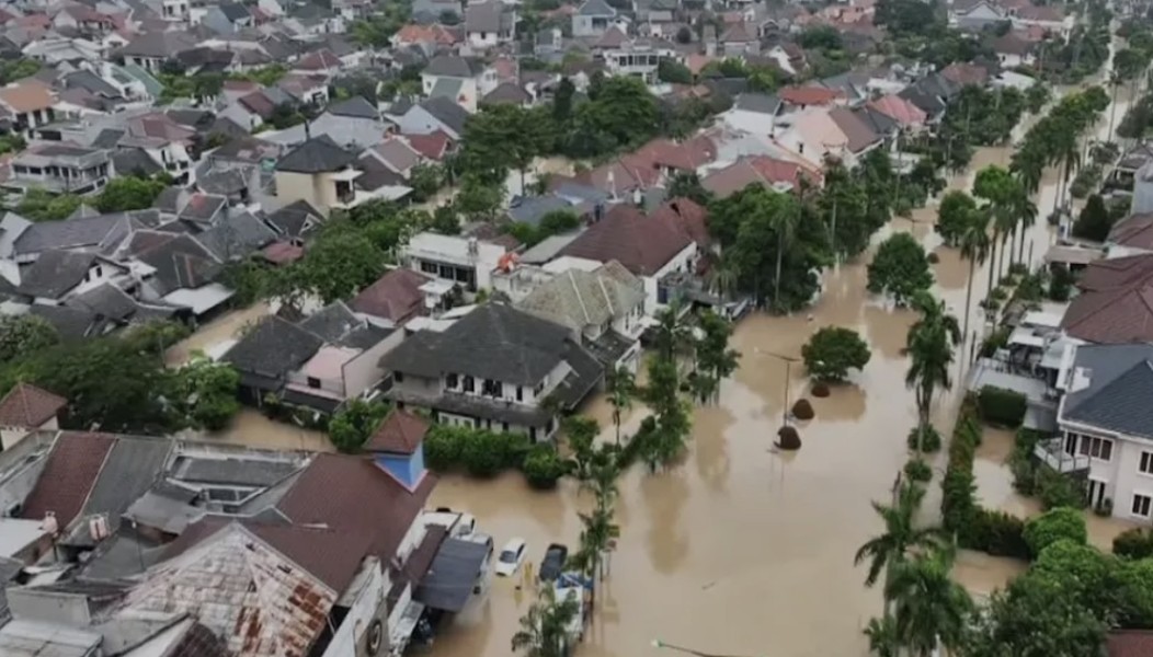 AAUI Tanggapi Dampak Banjir Jabodetabek terhadap Klaim Asuransi