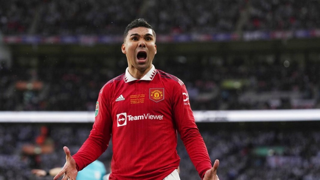 MU Siapkan Rp4,8 Triliun Demi Gelandang Pengganti Casemiro