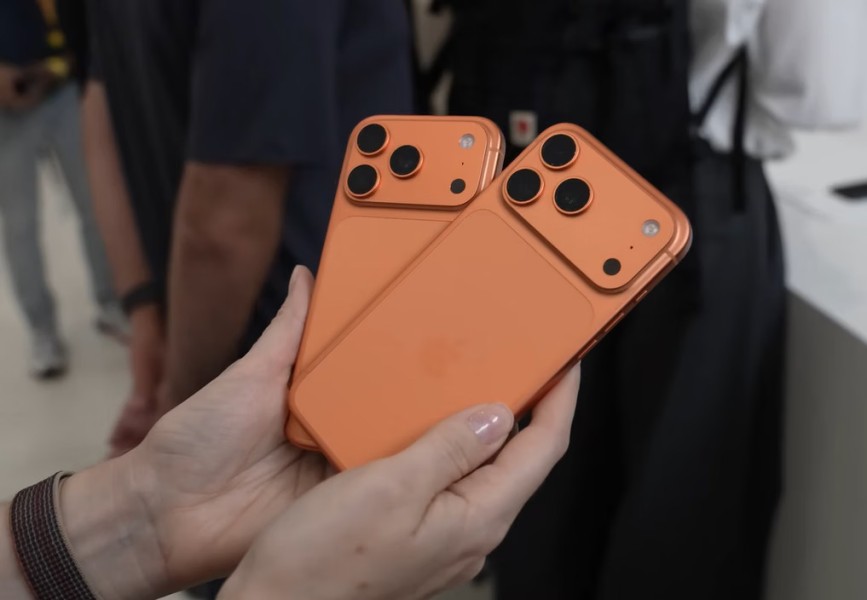 Pre-Order iPhone 17 Terbaru Raih Antusiasme Tinggi Indonesia Pre-Order iPhone 17 Terbaru Raih Antusiasme Tinggi Indonesia