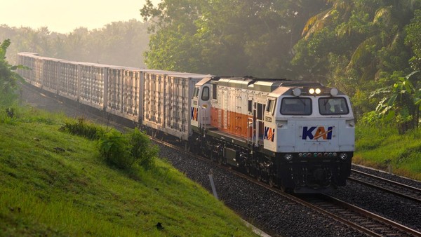 Promo Diskon 20 persen Tiket KAI Sambut HUT RI ke 80