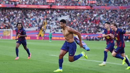 Ronald Araujo Kembali Perkuat Barcelona Usai Absen Panjang di Liga Champions