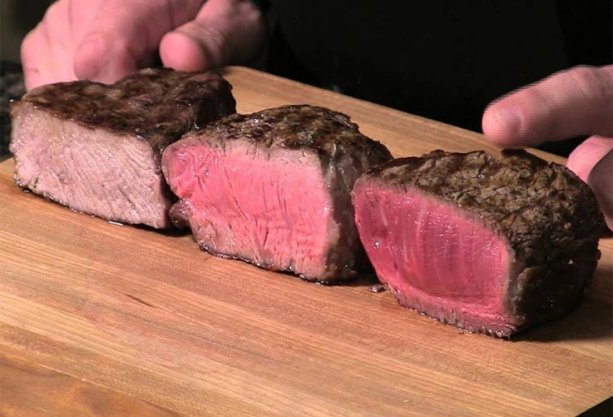 Cara Memasak Steak Sesuai Tingkat Kematangan: Panduan Lengkap untuk Pecinta Steak