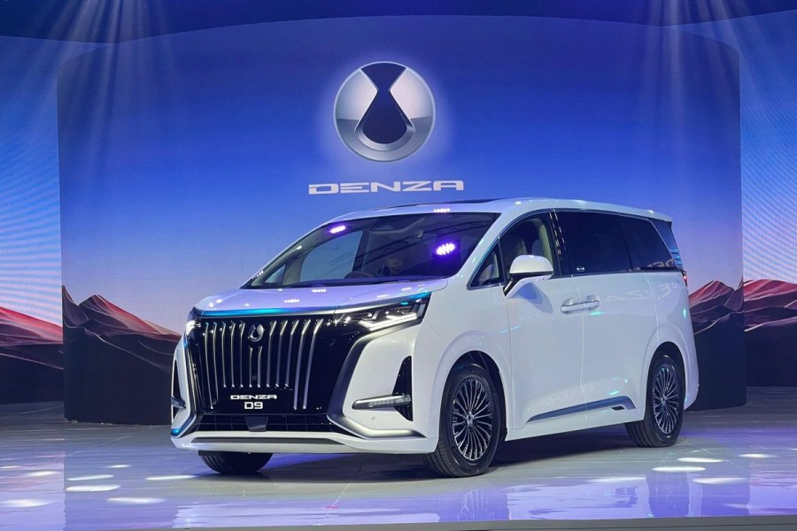 BYD Denza D9 2025, MPV Listrik Mewah Mulai Rp950 Juta di Indonesia