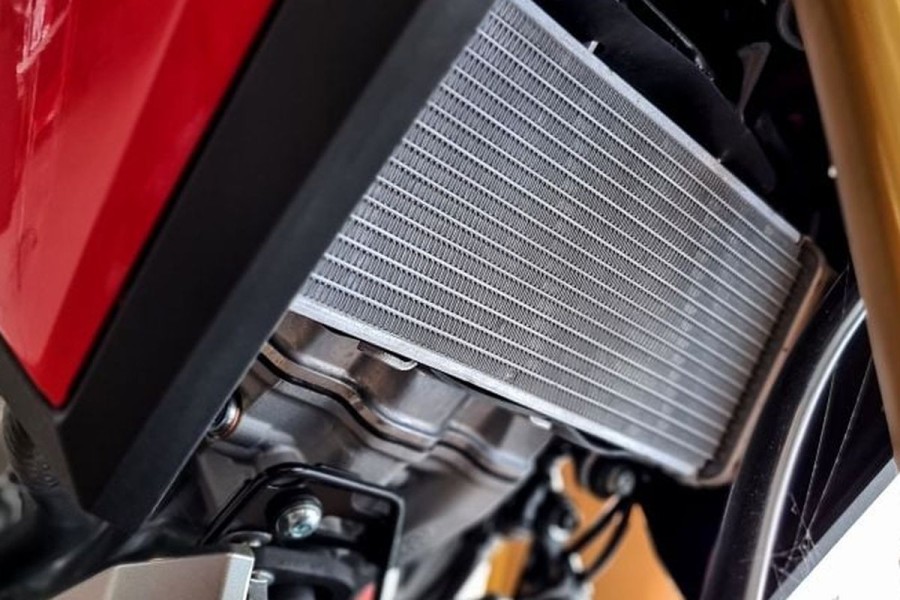 Efek Buruk Radiator Motor Dibiarkan Bocor Terlalu Lama: Bahaya yang Mengancam Performa dan Keselamatan Berkendara