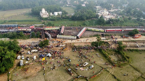 Tragedi di Balik Krisis Transportasi