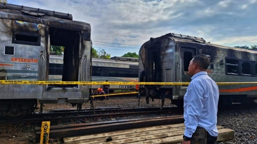 Kebakaran Tiga Gerbong Kereta di Stasiun Tugu Yogyakarta, KAI Pastikan Operasional Tetap Normal