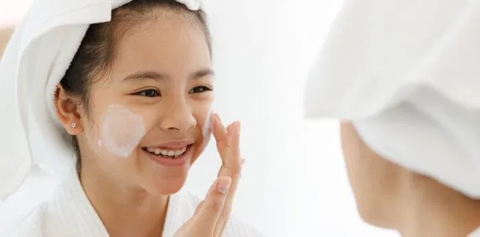 Panduan Lengkap Memilih Skincare Aman dan Tepat untuk Anak Usia 5 Tahun
