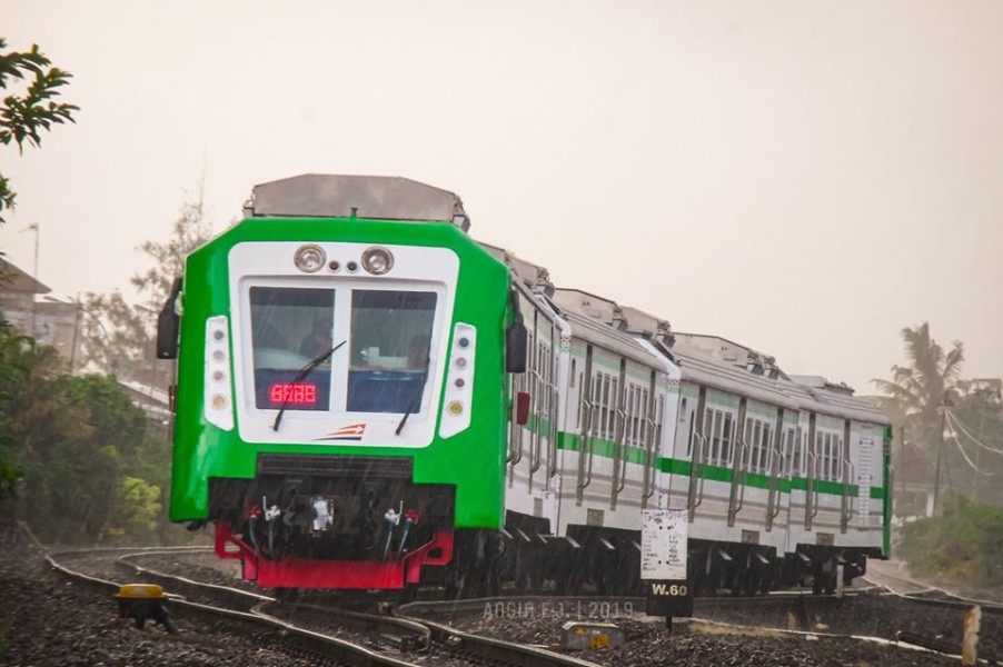 Info Jadwal Kereta Api Prameks Rabu 23 Juli 2025
