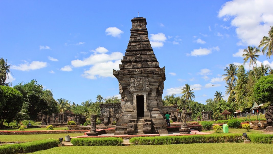 6 Tempat Wisata Blitar dari Alam hingga Sejarah