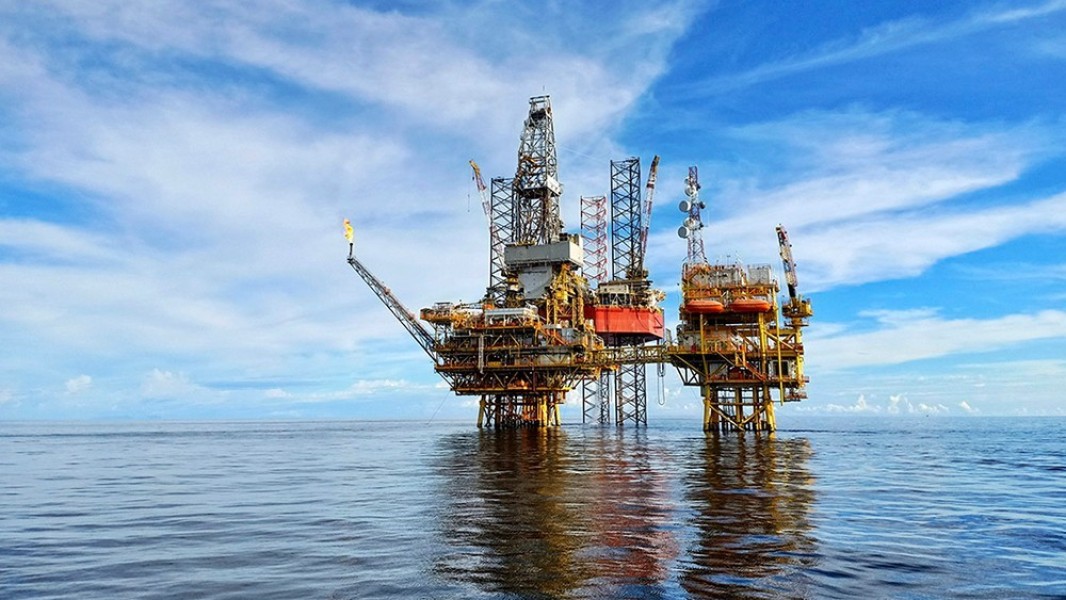 Harga Minyak Dunia Stabil Menjelang Perkembangan Diplomasi Penting Antara AS dan Iran