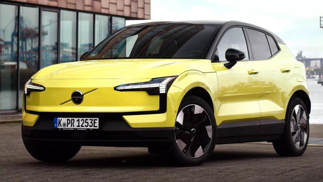 Masalah Perangkat Lunak Menjadi Alasan Utama Penarikan Kembali Unit Volvo EX30