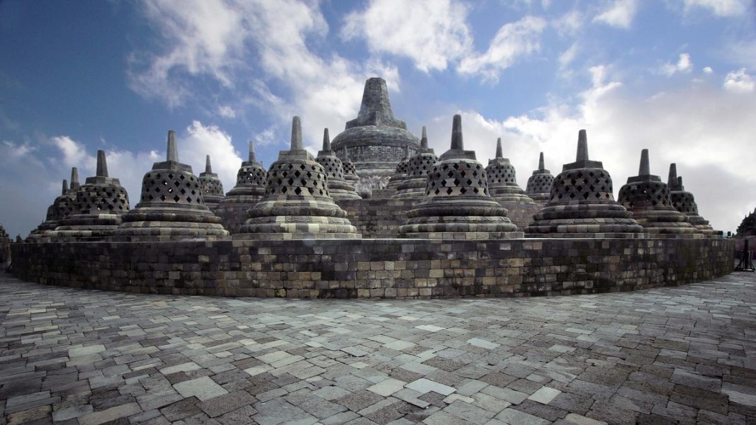 Borobudur Destinasi Sejarah Dunia Penuh Makna