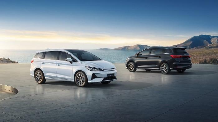 Harga Terbaru BYD M6 di Indonesia: Pilihan Mobil Listrik Keluarga dengan Fitur Canggih dan Harga Kompetitif