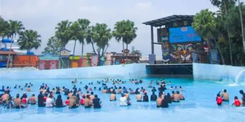 Kolam Renang Malang: Rekomendasi Wisata Air Terbaik untuk Liburan Keluarga