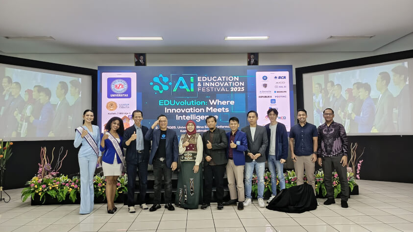 UBSI Pionirkan Edukasi AI di Festival Inovatif 2025