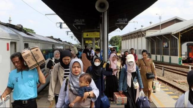 Jadwal Pembukaan Tiket Kereta Api Lebaran 2026 Perkiraan Waktu Pemesanan Resmi