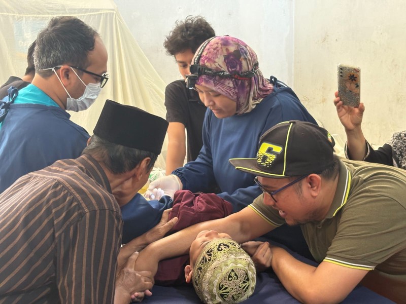 Menjamin Keselamatan Dan Kenyamanan Peserta Khitan Bersama PLN UIP2B Jamali Ramadhan Didukung Tenaga Medis Profesional Dan Fasilitas Bioskop Mini