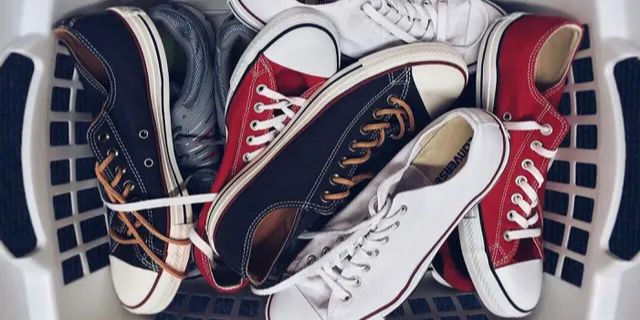 Waspadai Bahaya Memakai Sepatu yang Tidak Nyaman: Risiko Kesehatan dan Pencegahannya
