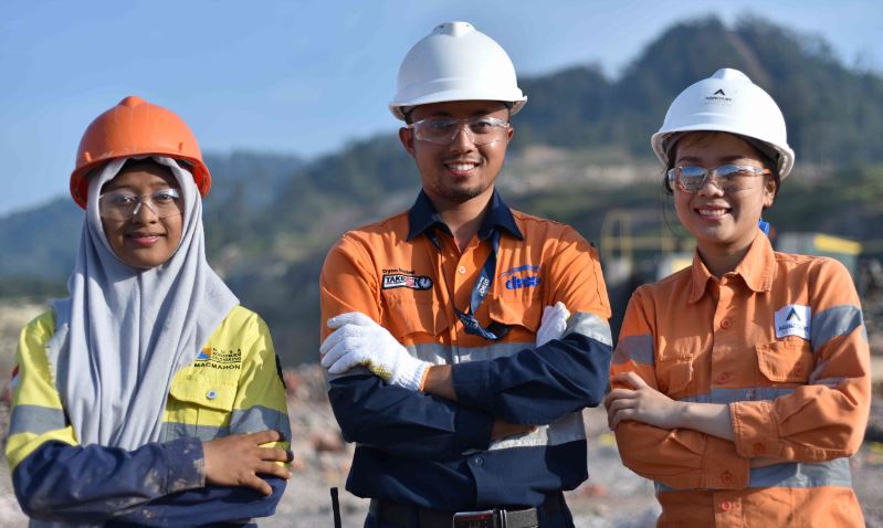 Perusahaan Tambang Sinar Mas Mining Buka Lowongan Kerja Lulusan S1