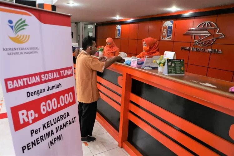 Pembagian Merata Bansos di Kartu KKS, Kapan Penerima Bantuan Terima Lewat PT Pos?