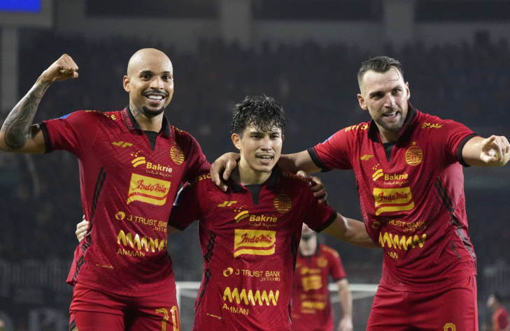 Persija Jakarta Hadapi Tantangan di Musim Pertama Carlos Pena, Berupaya Pertahankan Posisi Empat Besar BRI Liga 1