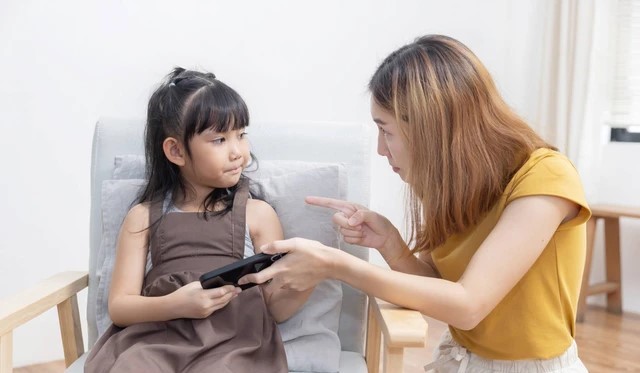 Denmark Siapkan Aturan Baru Batasi Akses Media Sosial untuk Anak di Bawah Umur