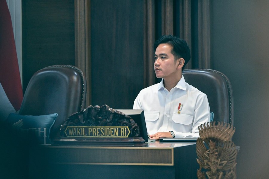Gibran Rakabuming Dorong Santri Jadi Generasi Unggul Berdaya Saing