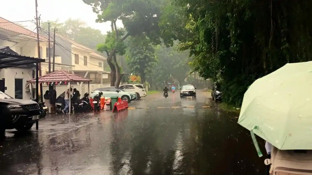 BMKG Prediksi Cuaca Jumat 6 Maret Dominasi Hujan Ringan Di Indonesia