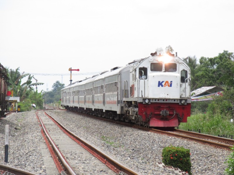 PT KAI Tambah Perjalanan Kereta Api Selama Libur Panjang Jumat Agung Paskah 2026