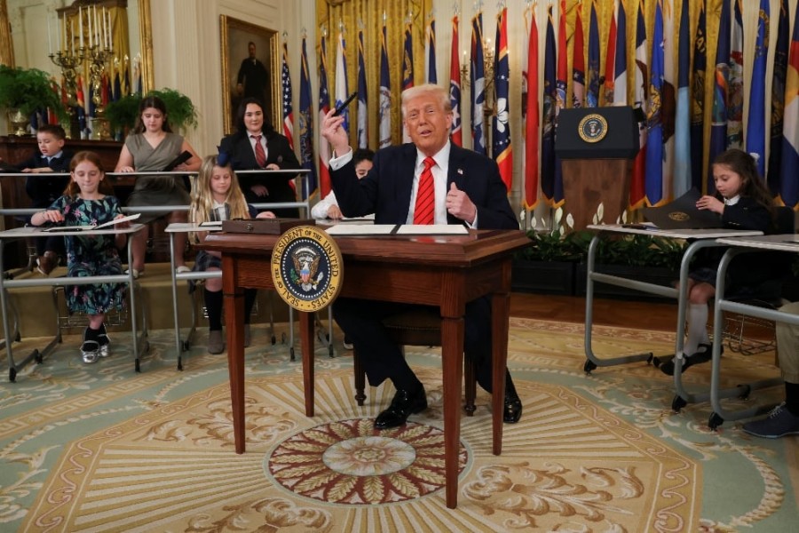 Industri Otomotif AS Soroti Kebijakan Tarif Impor Baru Trump: Ford Nilai Tidak Adil dan Tidak Komprehensif