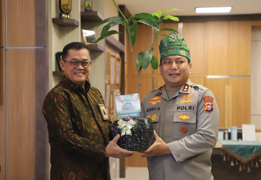 Sinergi Strategis DJP Riau Dan Polda Riau Kejar Target Pajak Triliunan