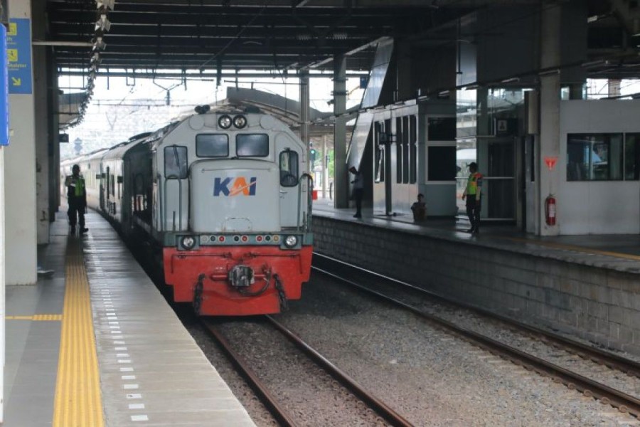 KAI Perluas Layanan Perjalanan Kereta Api  Demi Mobilitas Wisatawan