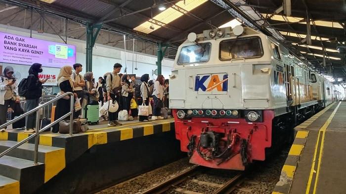 Tiket Kereta Rp 30 Ribu, KAI Permudah Perjalanan Mendadak