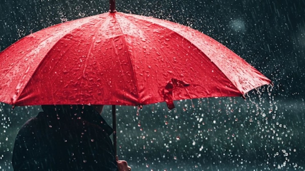 Mayoritas Wilayah Indonesia Diprediksi Diguyur Hujan Ringan Jumat Agung