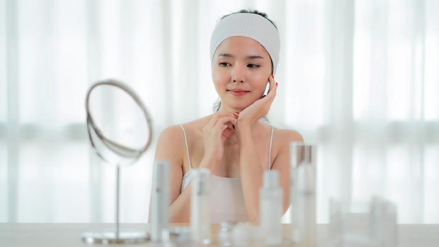 7 Cara Skincare Pagi Yang Benar Untuk Hasil Wajah Cerah Lebih Maksimal