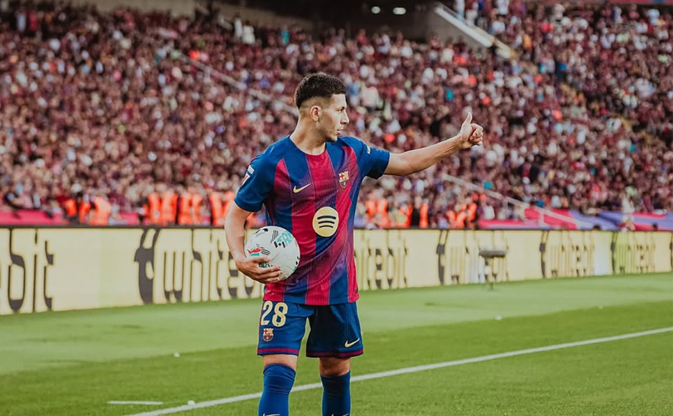 Barcelona Pertimbangkan Masa Depan Roony Bardghji Usai Keluhan Menit Bermain Muncul Publik