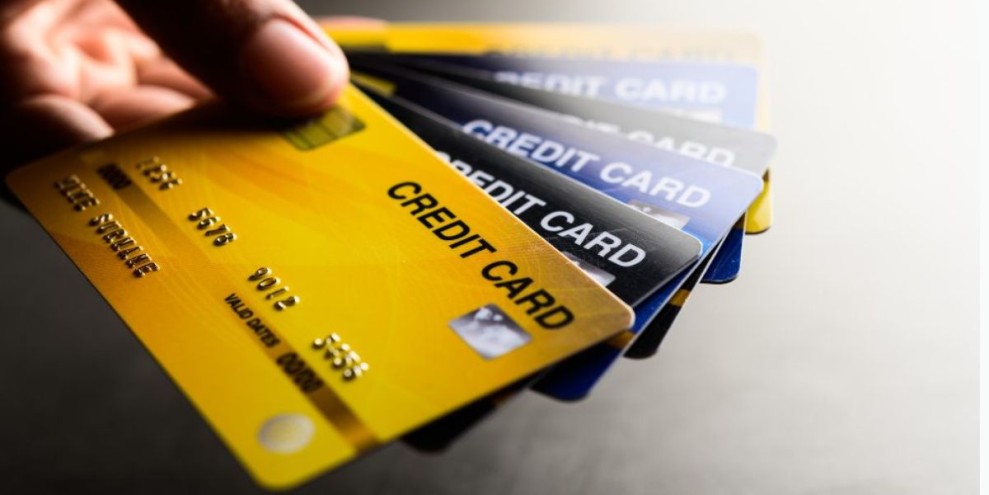 Memahami Fungsi Kartu Kredit dan Cara Kerjanya di Sini!