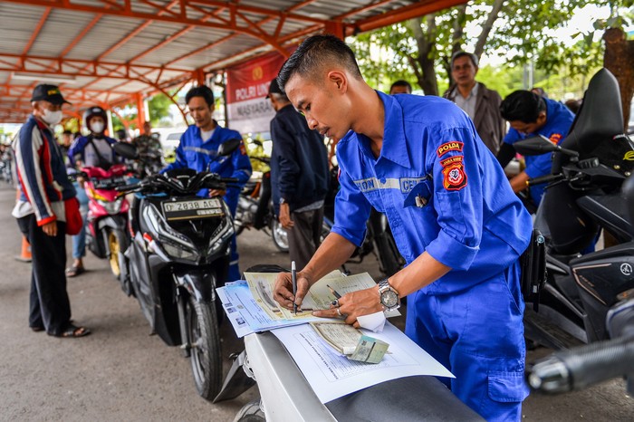 Manfaatkan Pemutihan Pajak Kendaraan! Ini Jadwal Buka Samsat di Jawa Barat, Banten, dan Jawa Tengah