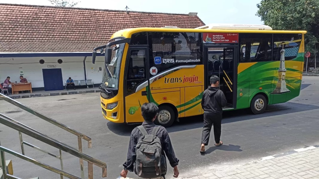 Jalur Lengkap Trans Jogja Mempermudah Wisatawan dan Mahasiswa
