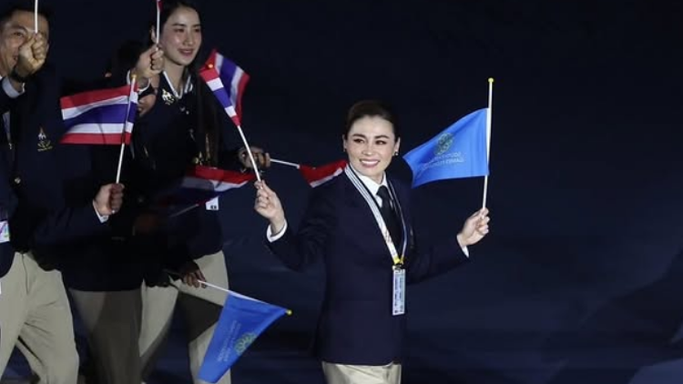 Ratu Thailand Tunjukkan Dukungan Penuh untuk Semangat Atlet SEA Games
